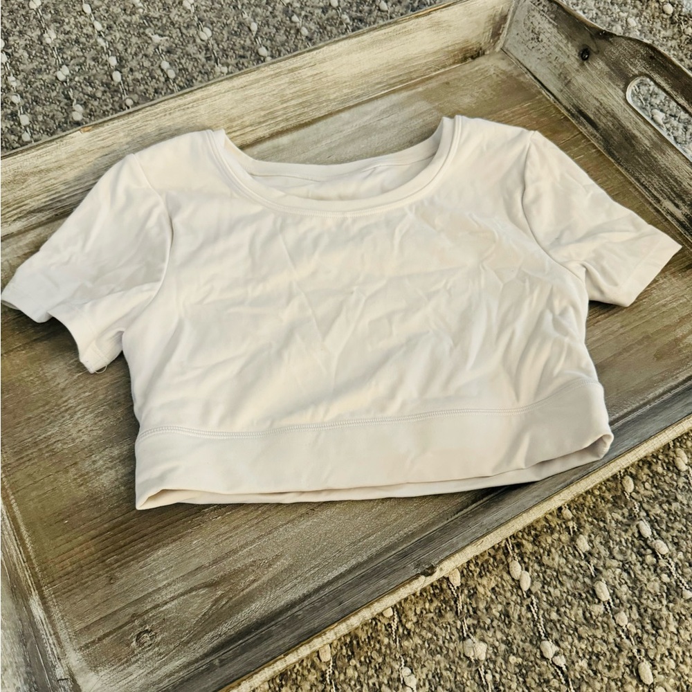 First Health size 2 white t-shirt cropped workout top